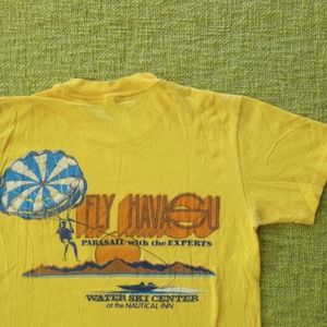 Vintage 80s t-shirt parasail fly havasu